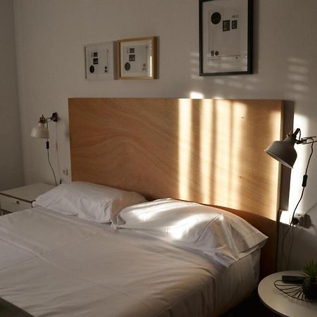 Tres Puentes Anguiano Apartamentos Y Hostal Экстерьер фото