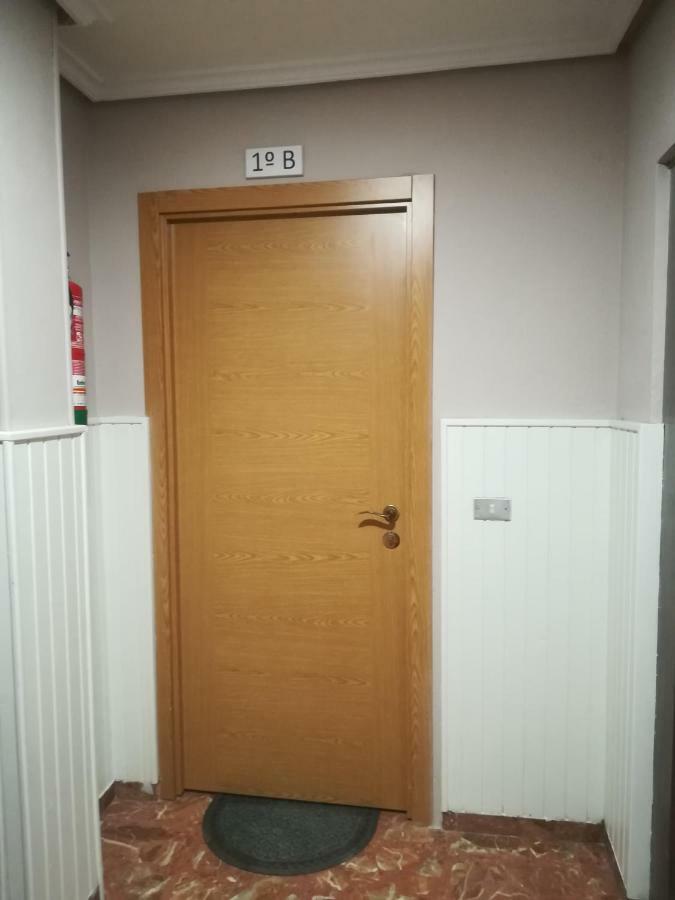 Tres Puentes Anguiano Apartamentos Y Hostal Экстерьер фото
