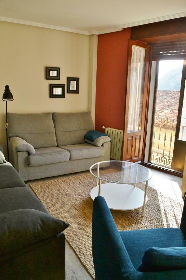 Tres Puentes Anguiano Apartamentos Y Hostal Экстерьер фото