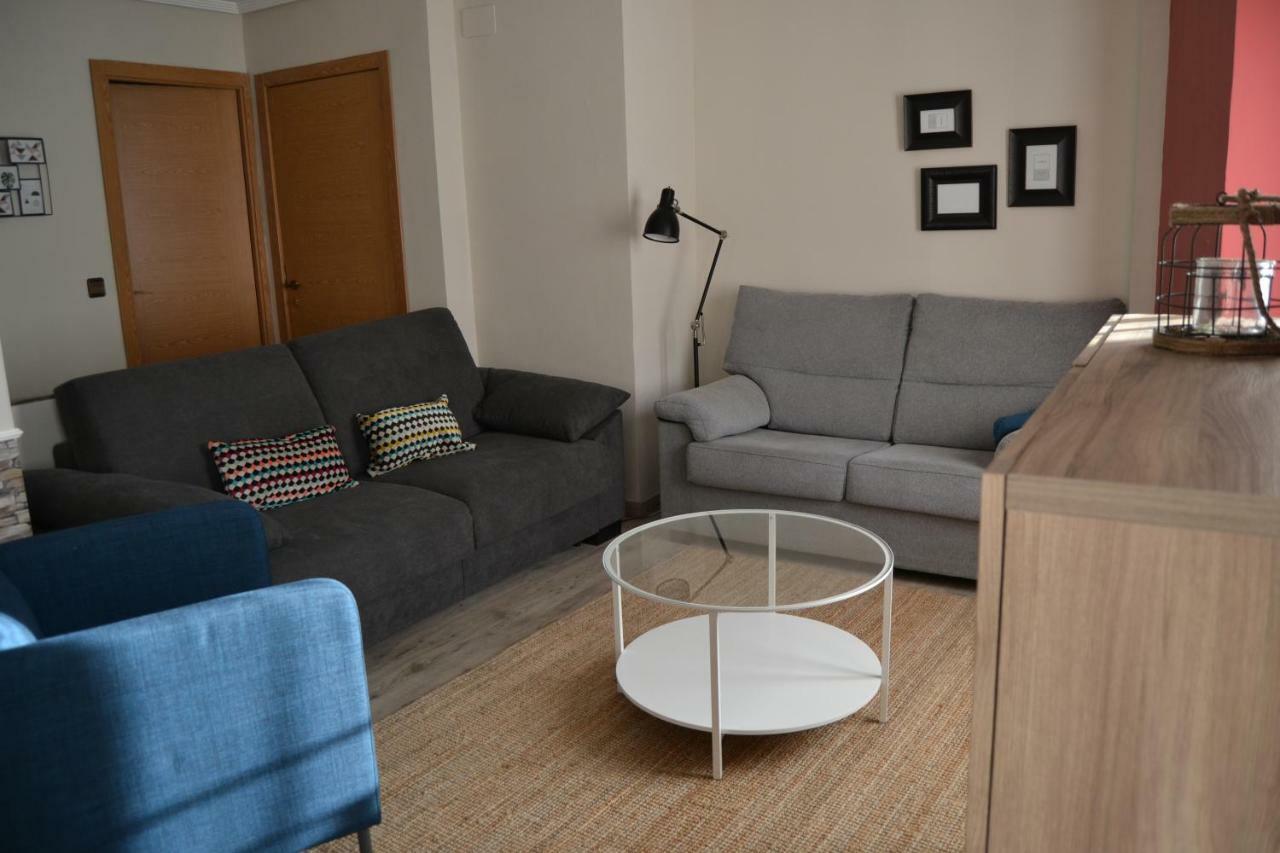 Tres Puentes Anguiano Apartamentos Y Hostal Экстерьер фото